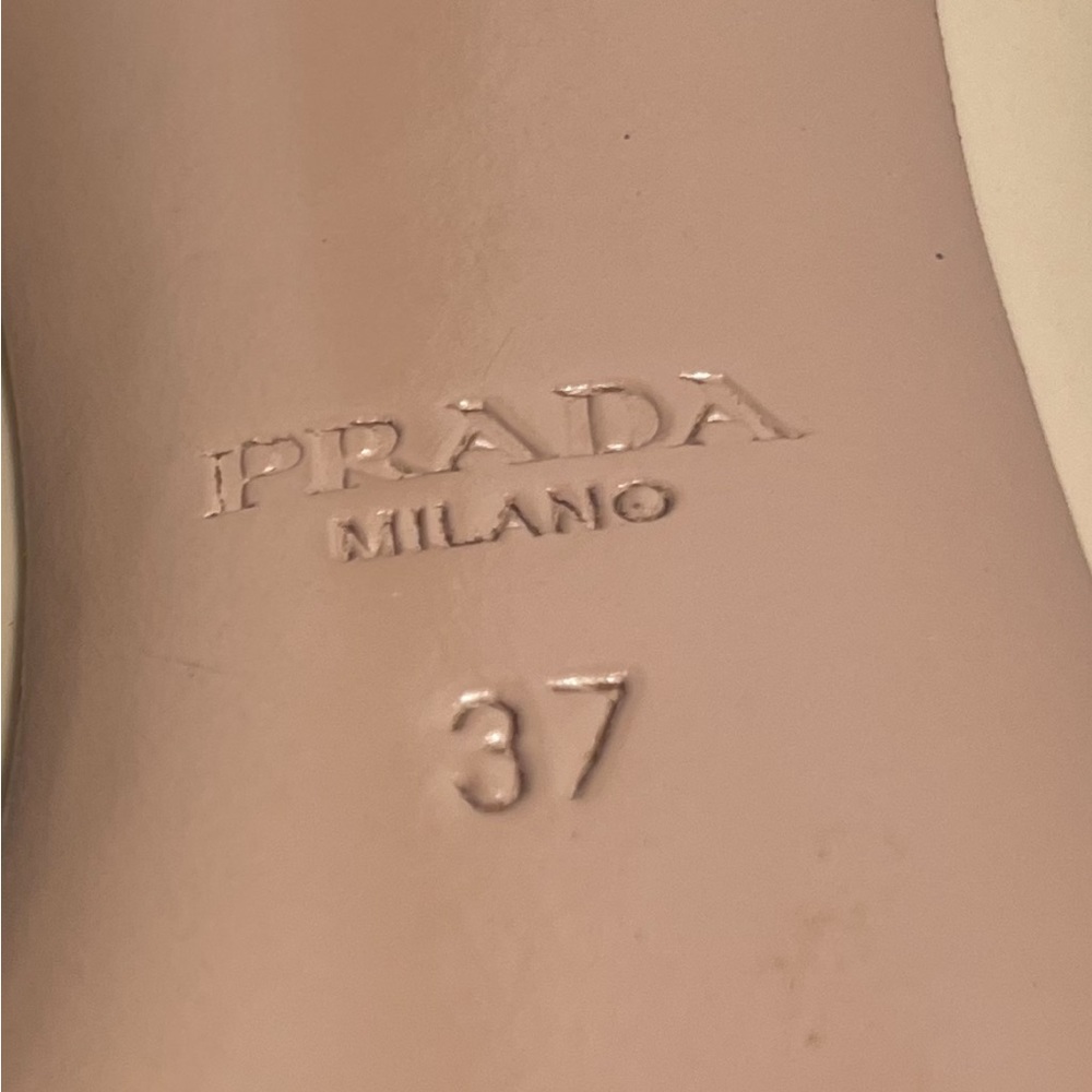 Prada shoes /Prada/. Patent Leather Nude - Picture 4 of 12